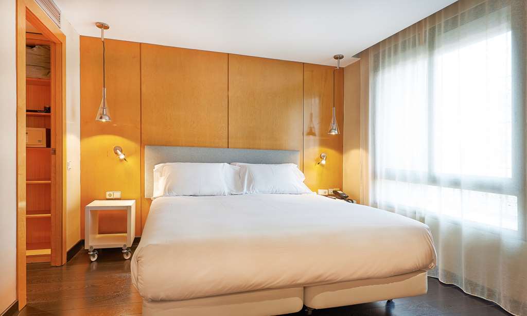 Nh Lleida Pirineos Hotel Room photo